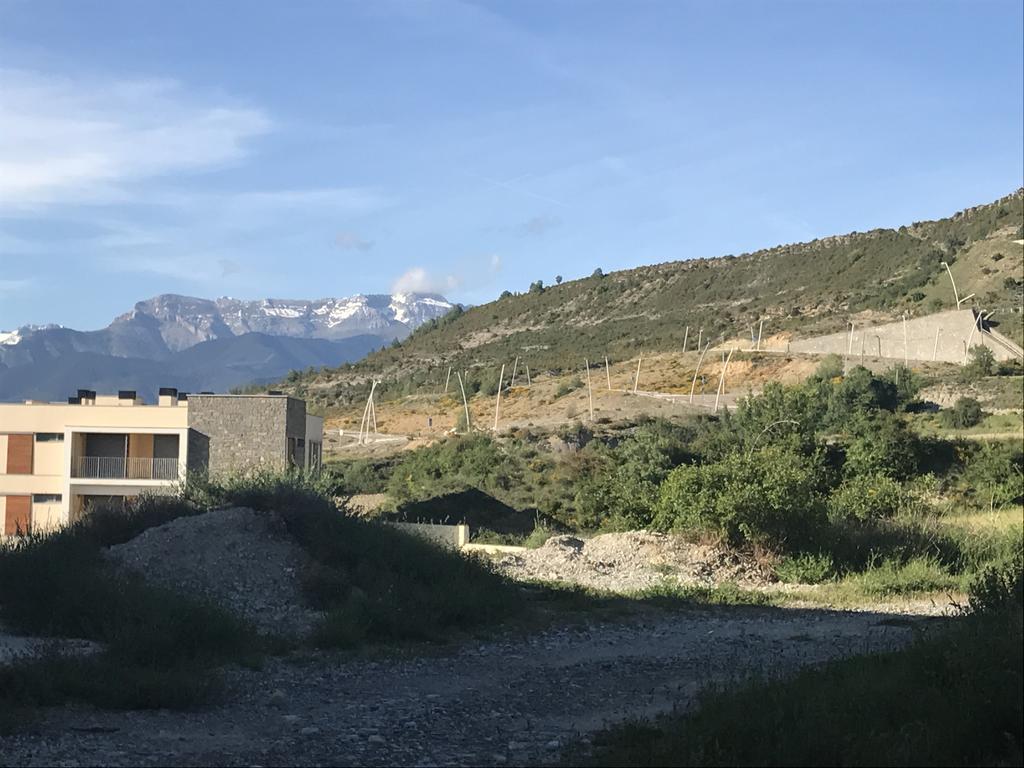 Appartement Golf Y Nieve à Sabiñánigo Extérieur photo