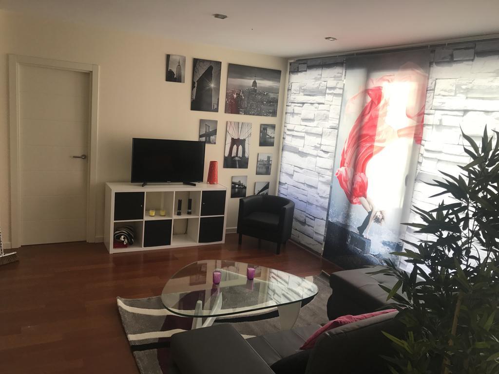 Appartement Golf Y Nieve à Sabiñánigo Extérieur photo